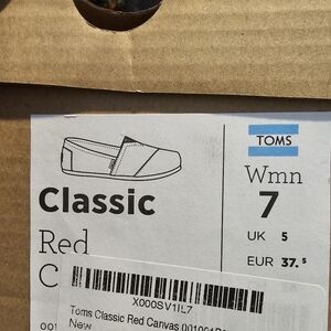 Tom's Shoes